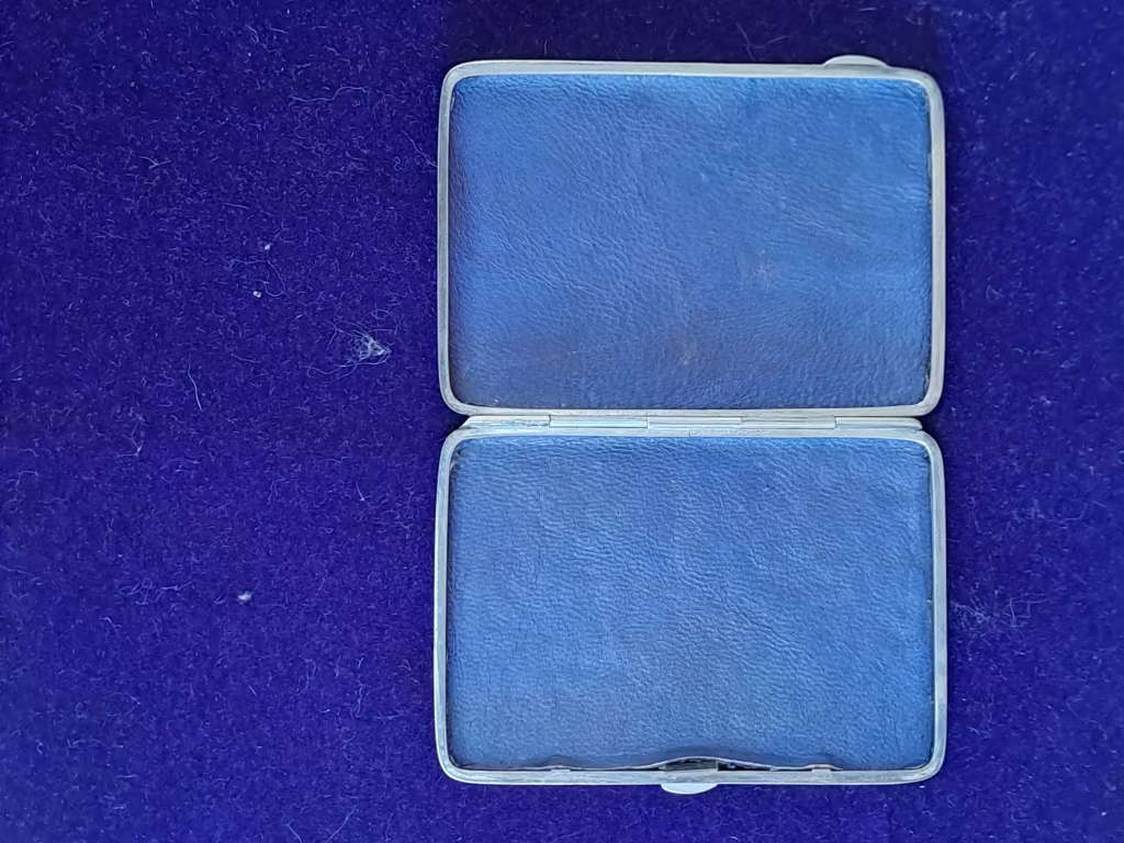 SILVER hallmarked Birmingham 1945 cigarette/card case !!!!!