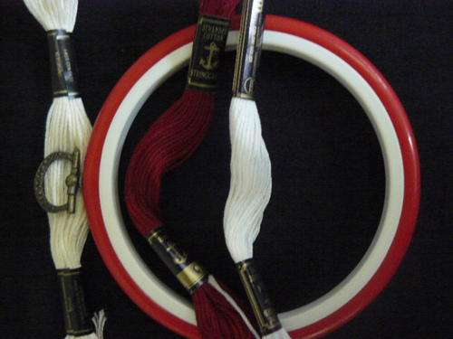 3X 8M NEW COTTON SKEINS and hoop
