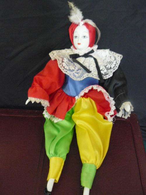 COLLECTABLE PORCELAIN JASPER