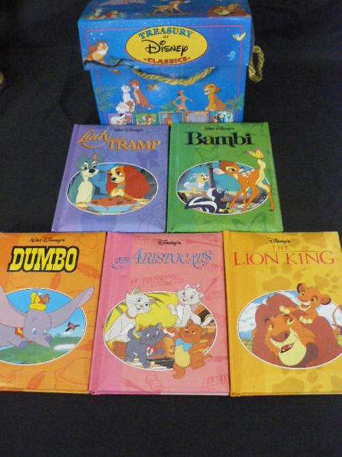 5 DISNEY STORY BOOKS IN A BOX