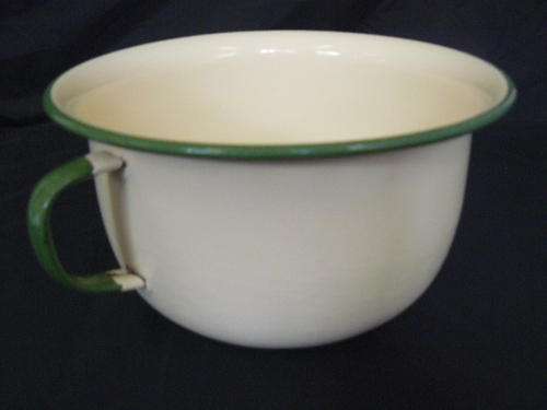 ENAMEL POTTY