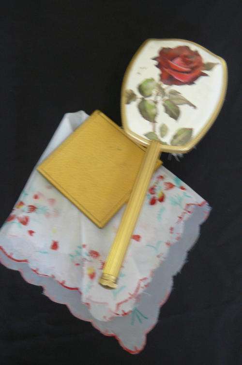 HAND MIRROR,POWDER COMPACT AND HANKIE PRETTY!!!!!@@@@@!!!!!