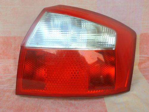 AUDI A4 (B6) RIGHT REAR TAILLIGHT
