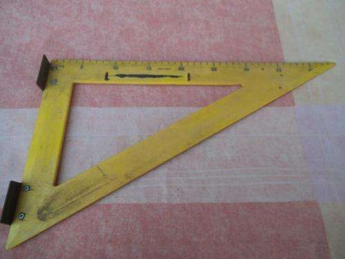 TECHNICAL DRAWING TRIANGLE RULER BY HELIX MADE IN ENGLAND