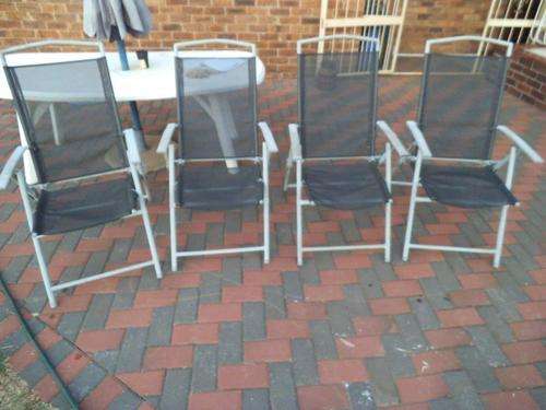 RECLINER PATIO CHAIRS