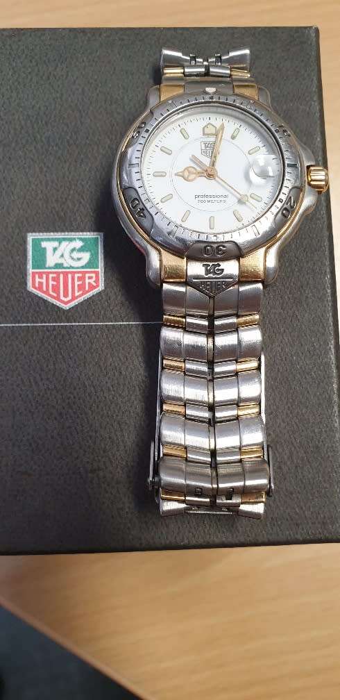 18kt Gold Tag Heuer 6000 series