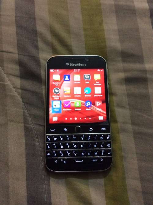 Blackberry  classic (Q20)