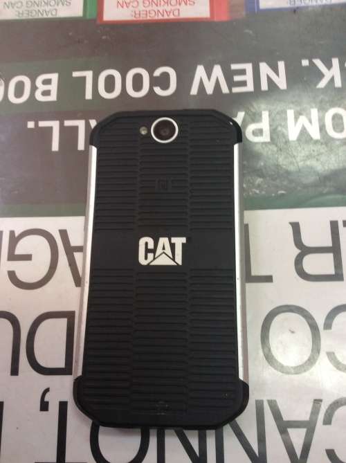 Cat s40