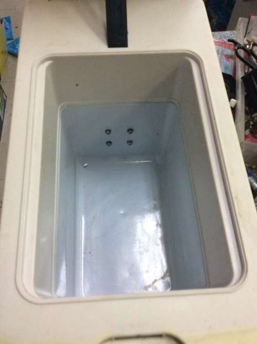 12v. Cooler box for car