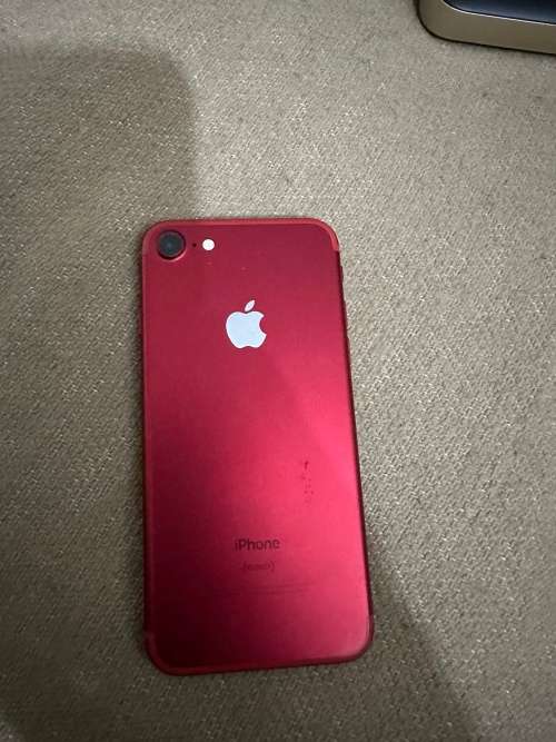 Apple iPhone 7