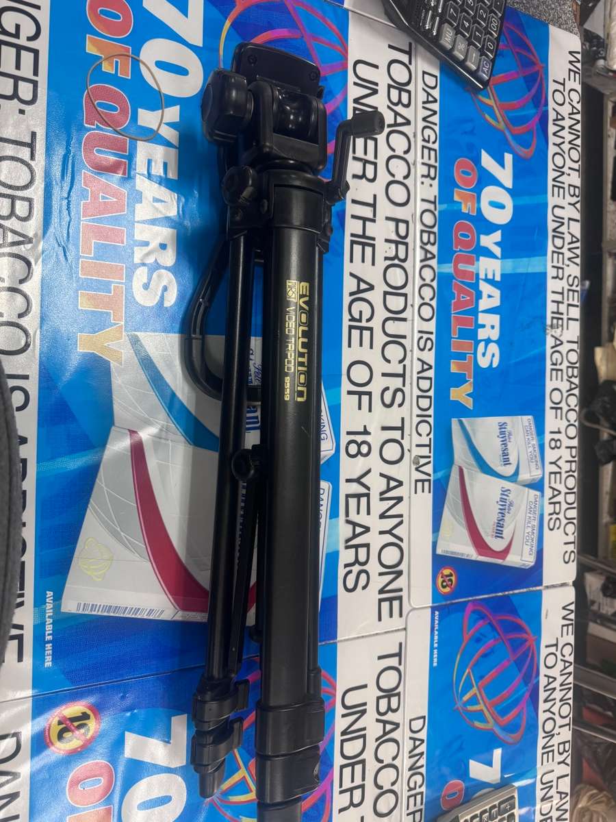 Evolution video tripod