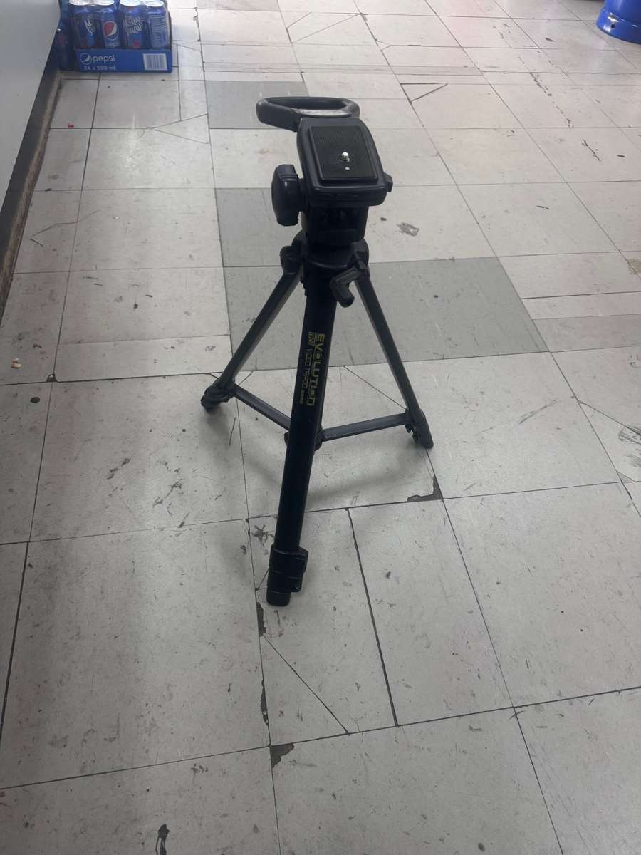 Evolution video tripod