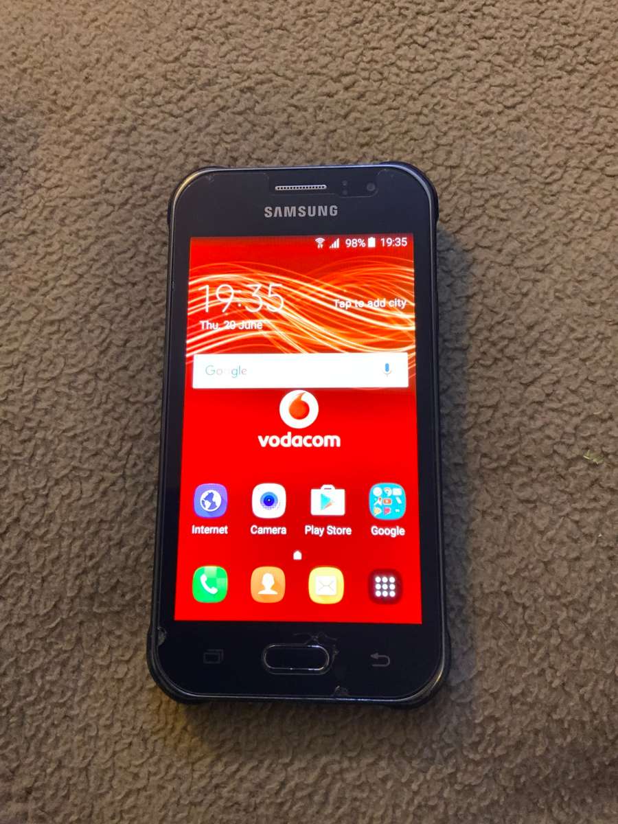 Samsung j1 ace