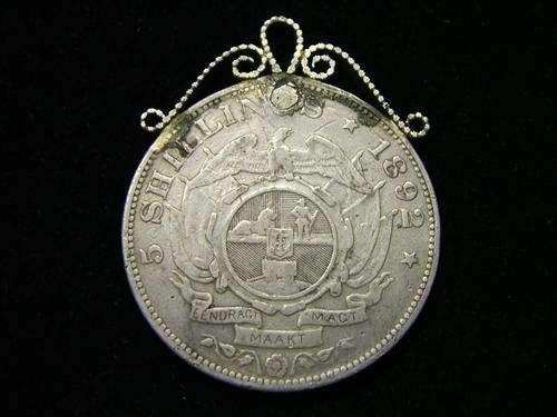 *** RARE *** 1892 ZAR 5 SHILLINGS TRENCH ART / SWEETHEART PENDANT *** START @ R1