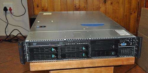 Intel Server (SR2500 ALBRP)