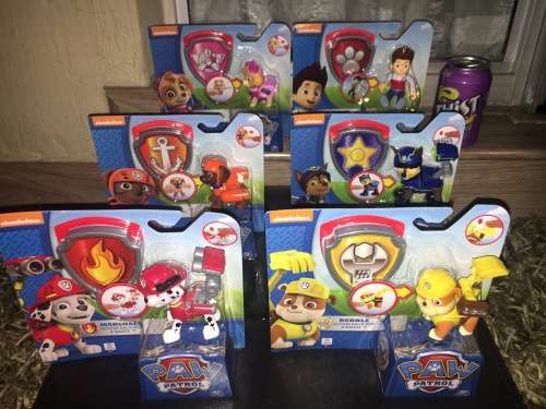 Paw Paw Paw Patrol Action Figures with Badge Paw Patrol