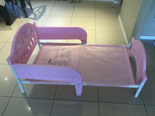 Girls novelty bed