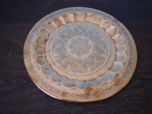 STUNNING ! Great Vintage Copper Tray with Great Etched & Hammered Design