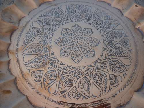 STUNNING ! Great Vintage Copper Tray with Great Etched & Hammered Design