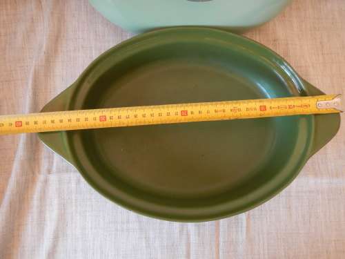 WOW !!  Vintage Oval Casserole 30cm in a 2 tone Green Enamel Finish