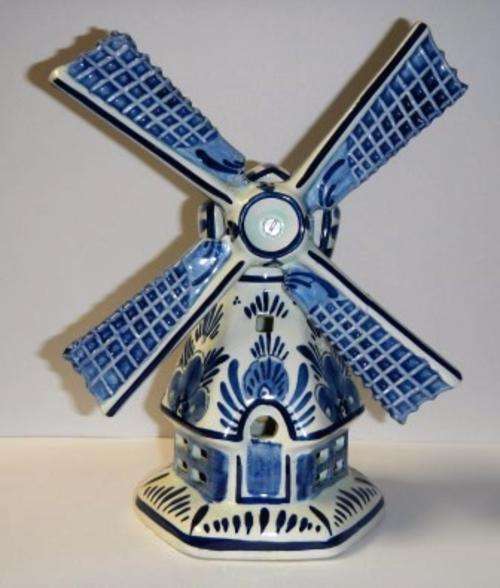 RARE !! Delft Blue and White Porcelain Windmill Light / Candle Cover