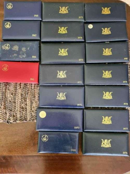 Collection of 18 Proof Sets all with the Silver R1 in      No Gold