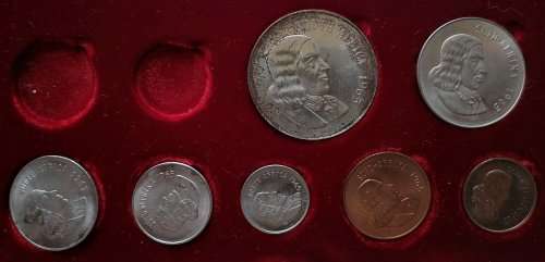 Collection of 18 Proof Sets all with the Silver R1 in      No Gold