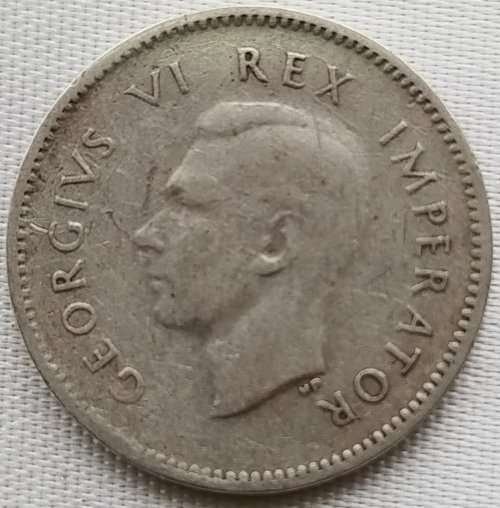 1943  THREEPENCE Coin   SILVER                SUN10369