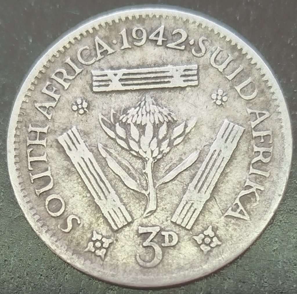 1942  Threepence Coin   SILVER                SUN12652*