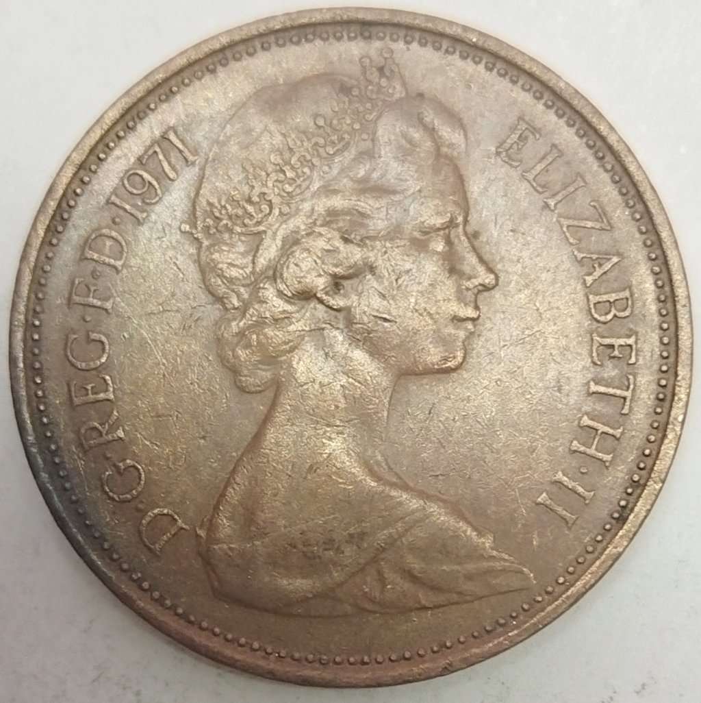 1977 -   Two new Pence Coin      United Kingdom         SUN12932*