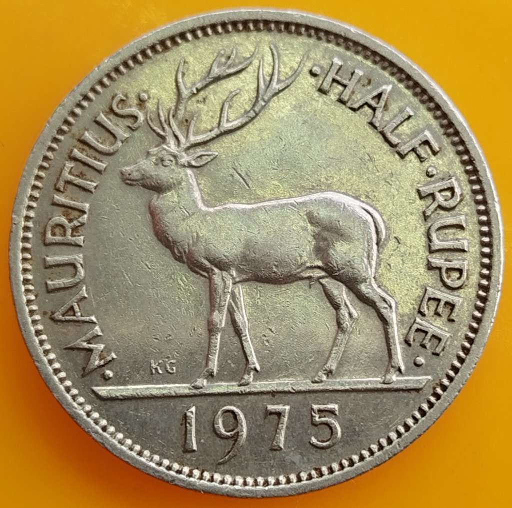 1975       HALF Rupee Coin     Mauritius       SUN13480*