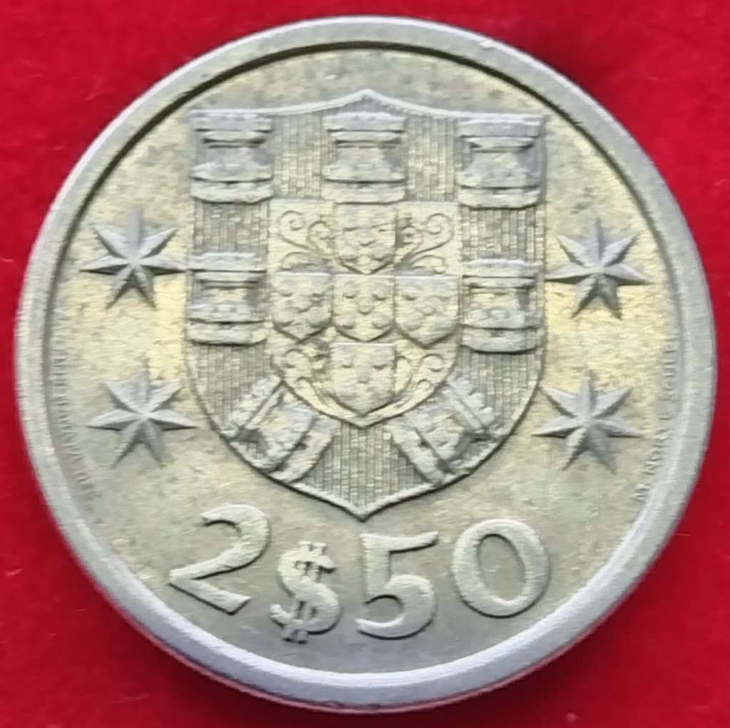 1978   2.5 Escudos   Coin       Portugal        SUN14089~