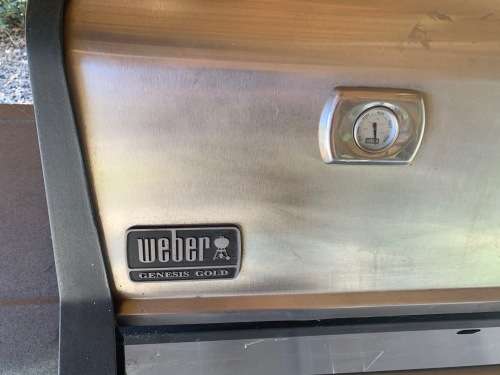 Second hand Weber Genesis Gold Gas Braai