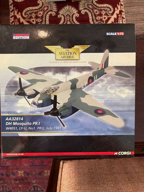 11 Corgi War birds Series 2 - Sold as a collection!