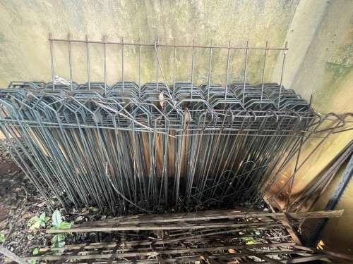 Swimming pool fences for sale