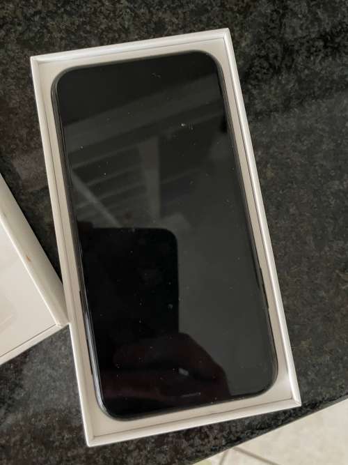 Second Hand Apple iPhone 11 - 128GB for sale.