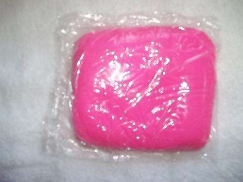 Fondant (Plastic Icing) Ready to Roll 250g - Bright Pink