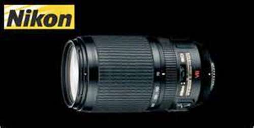 Nikon ED AF-S 70-300 1:4.5-5.6 G VR lens with IF, Both caps and hood, Excellent.
