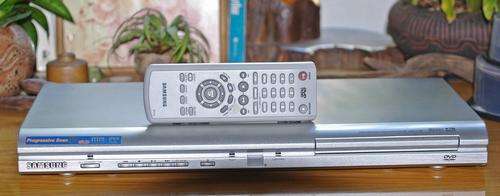 Samsung DVD P-146 Progressive scan DVD, MP3, MPEG Player