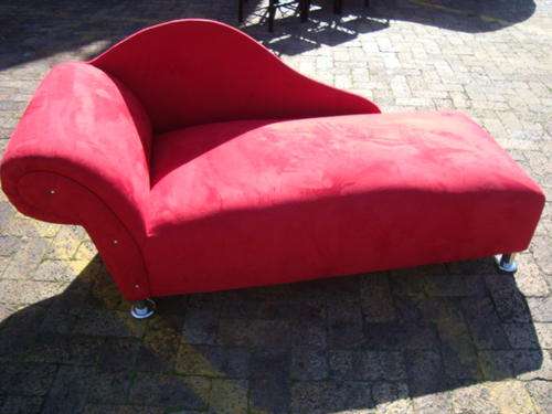 Cleopatra daybed couch