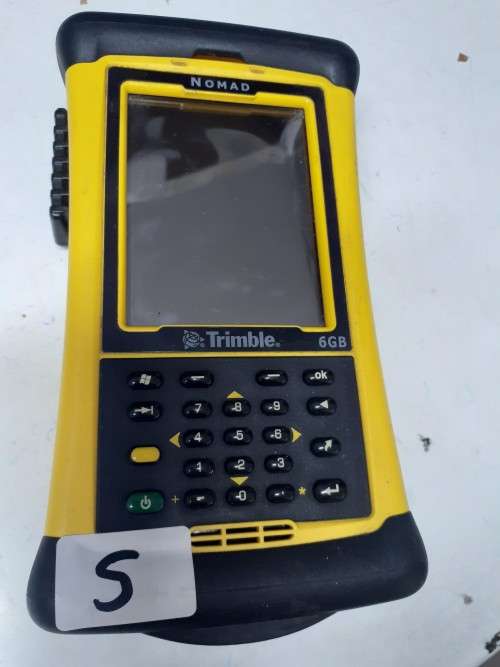 Nomad Trimble Data collector-GPS-CAMERA--SIM--Selling new elsewhere  at R27000...