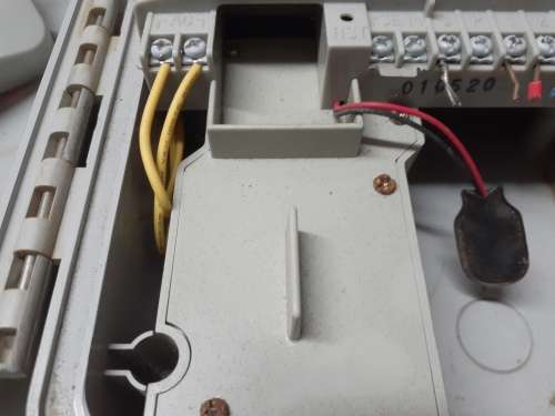 Hunter EC-601E irrigation controller