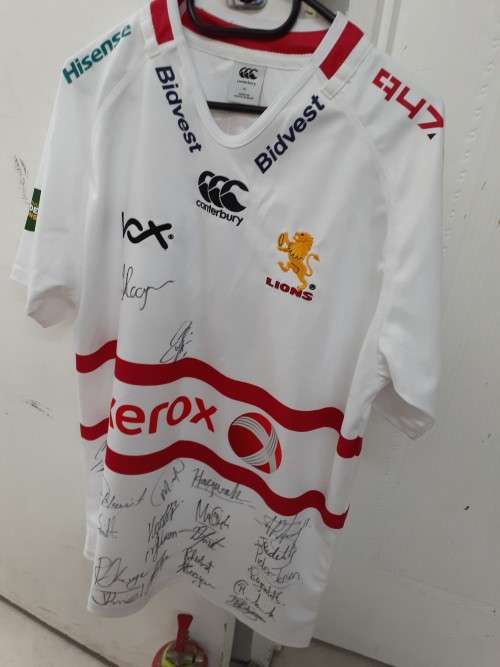 Rugby under 21 autographed shirt