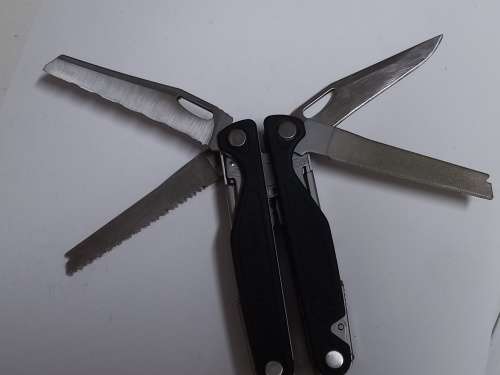Leatherman Charge plus