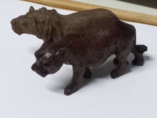 Assorted wood carvings ( Lot of 20 )