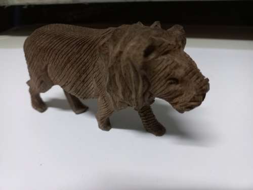 Assorted wood carvings ( Lot of 20 )