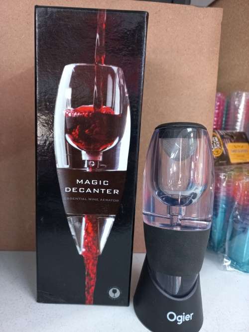 Magic Decanter enjoy your wine from the very first sip