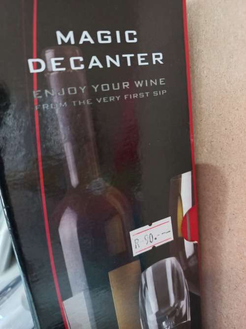 Magic Decanter enjoy your wine from the very first sip
