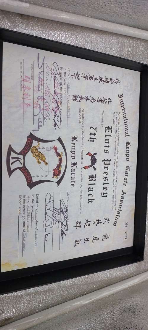 Elvis Presley mega collectors bundle