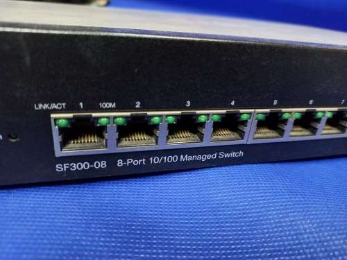CISCO SF300-08 8 PORT 10/100 managed switch